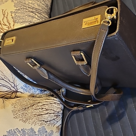 Womens Henri Bendel Handbag - Picture 2 of 4